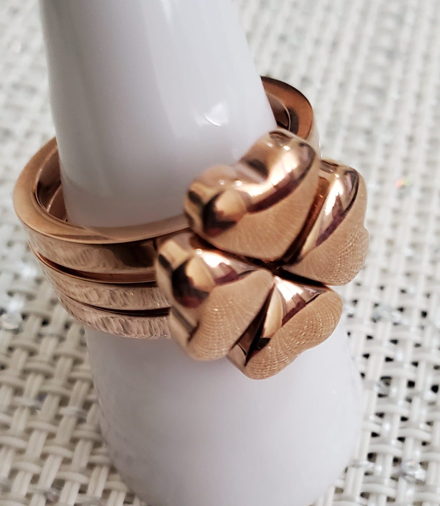 3 pcs Rose Gold Hearts Ring Set