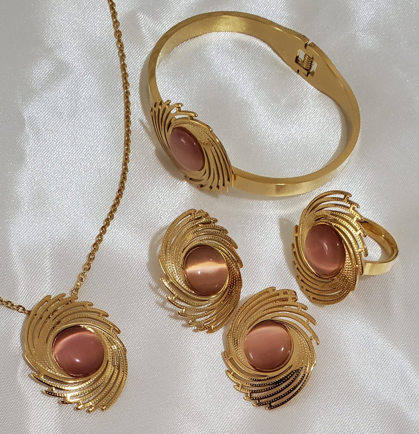 Set de Collar Remolino Perla Blanca