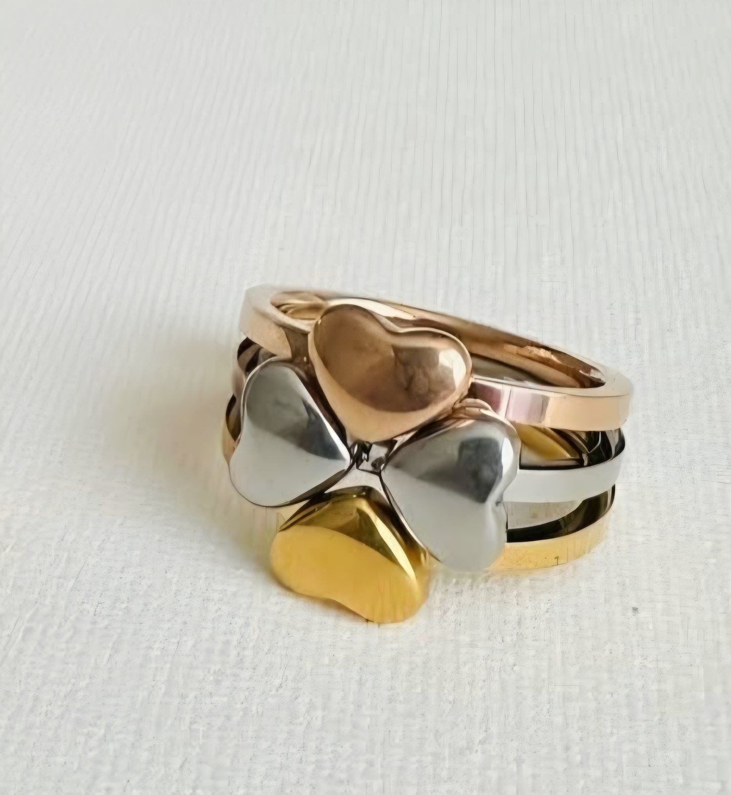 Victoria Ring Three Tones