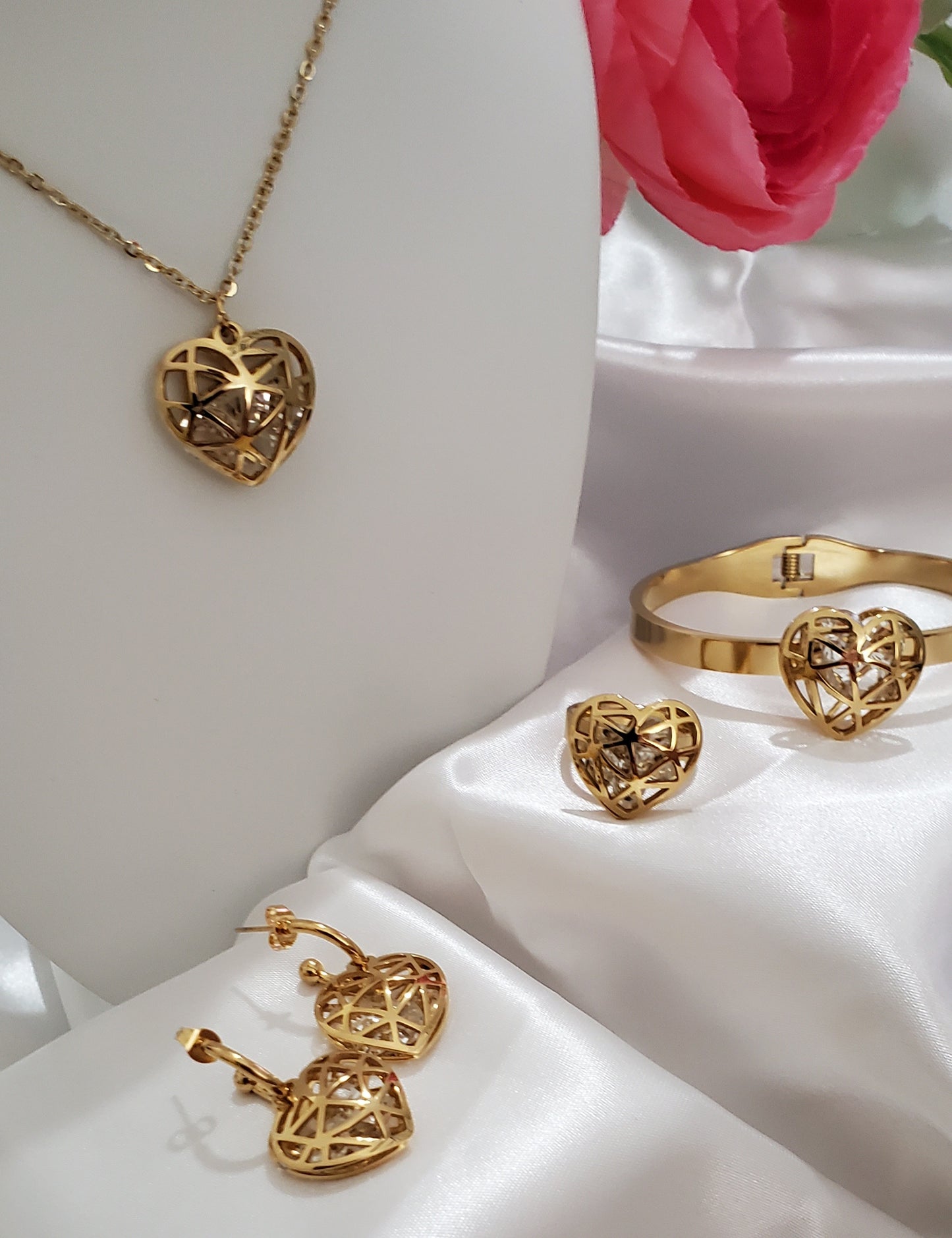 Set Dorado Corazón 18K Gold Plated