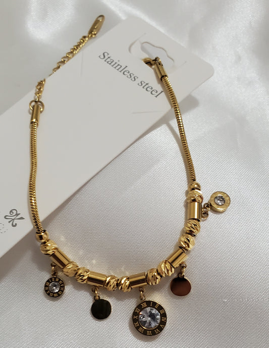 Pulsera Dorada con Circulo y Diamantitos de imitacion