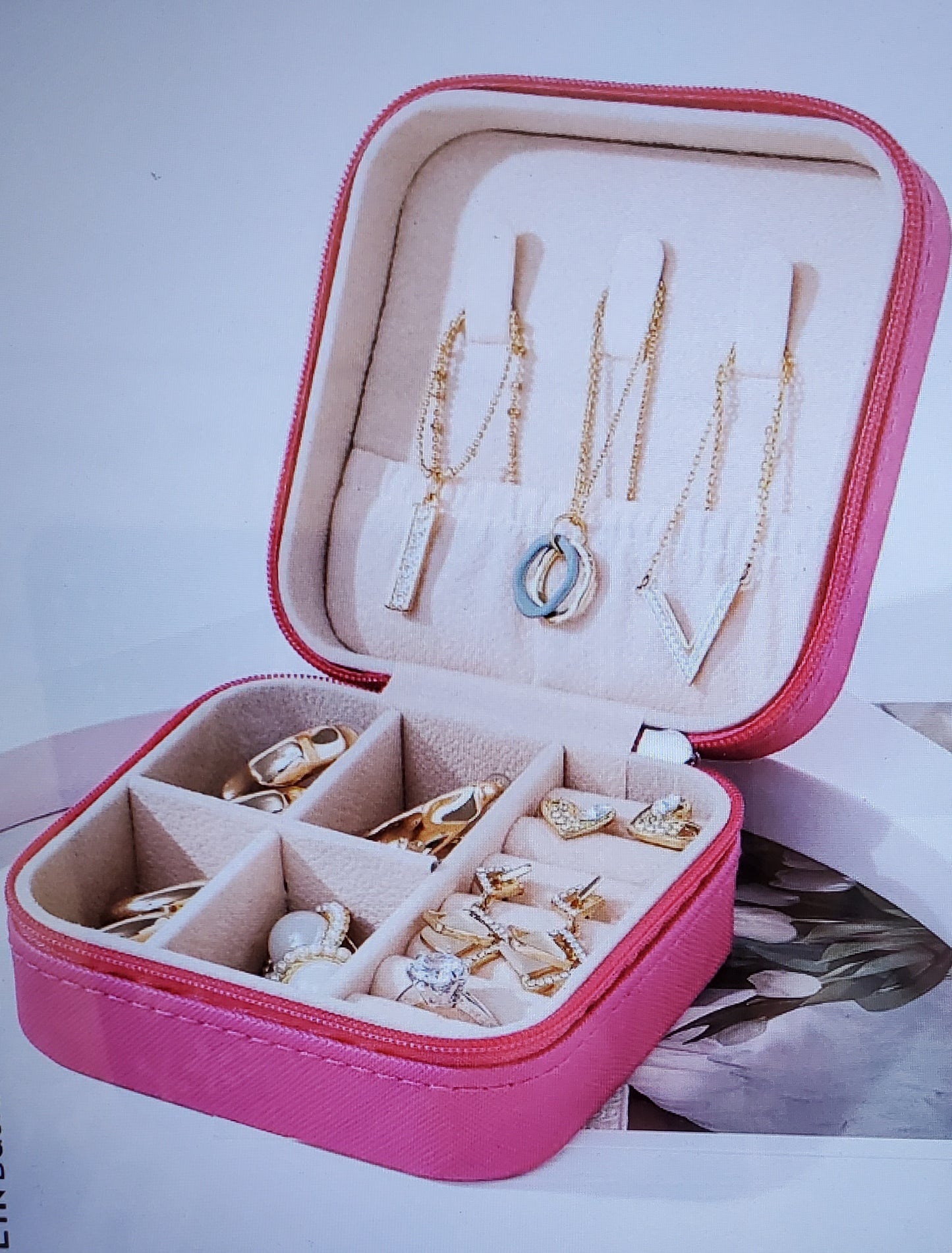 Mini Travel Jewelry Box in Pink