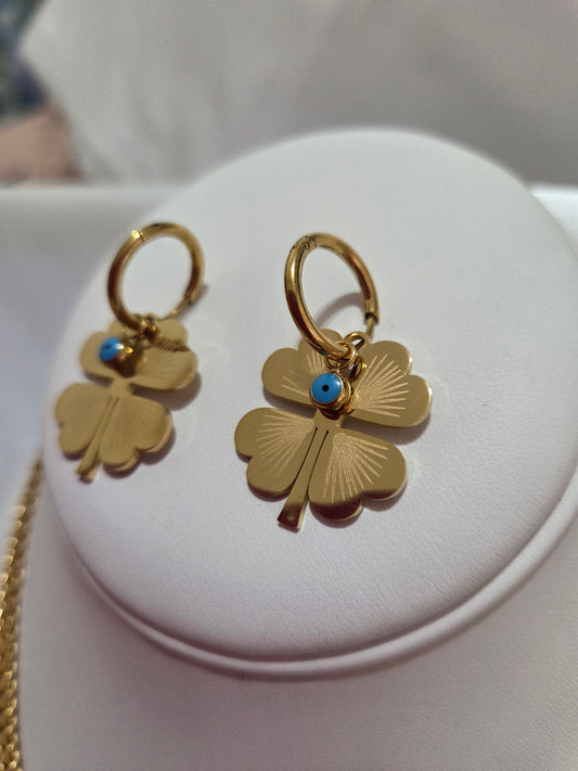 18K Gold Plated Trevol Turquoise Earrings