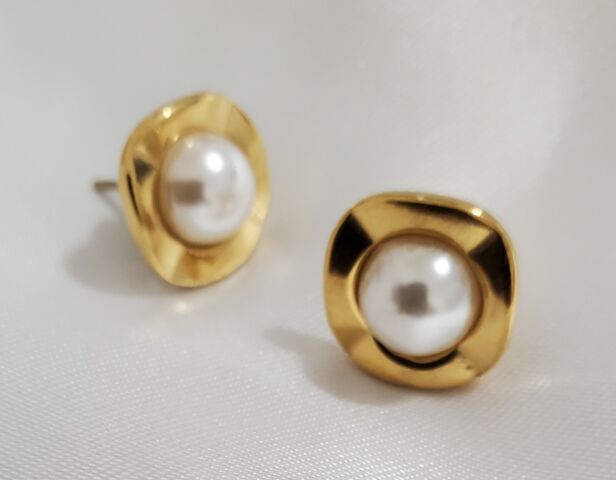 Lucia 18K Gold Plated Earring