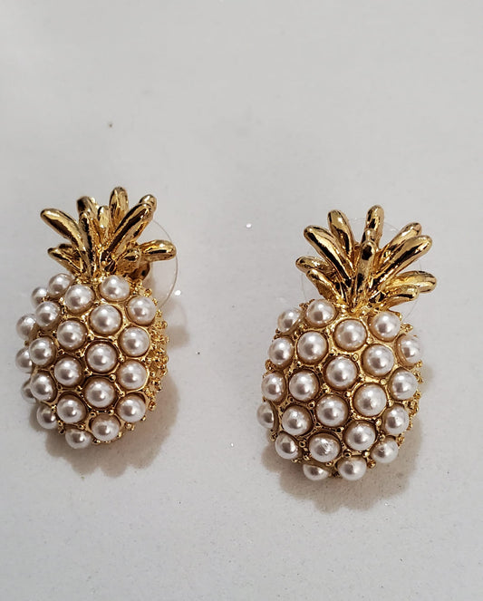 Susy Pearl Earrings