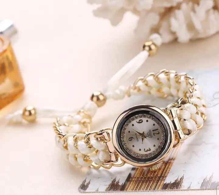 Reloj de Pulsera Análogo Ajustable con Diamantes de imitación