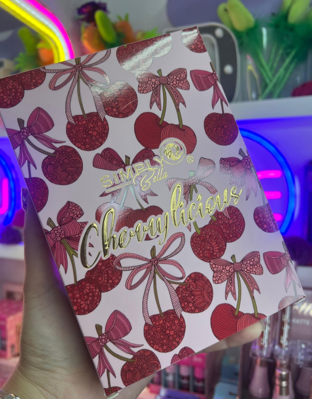 Simply Bella Cherrylicious 24 Eyeshadow Blush Contour Pallet