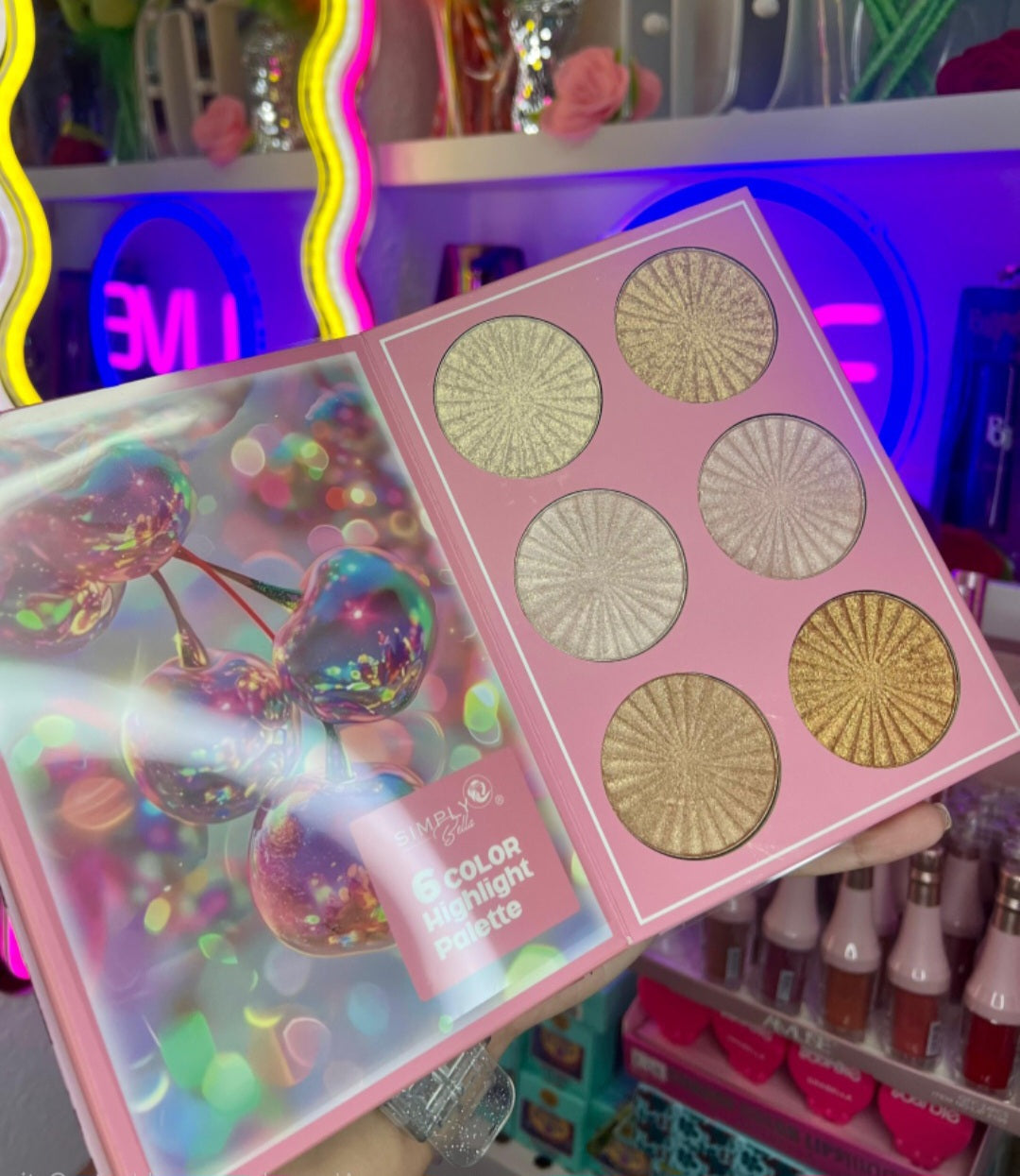 Simply Bella Cherrylicious 24 Eyeshadow Blush Contour Pallet