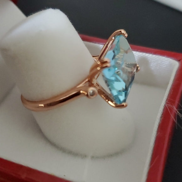 Aguamarina Rose Gold 18K Gold Plated Ring